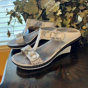 Alegria Wedged Sandals